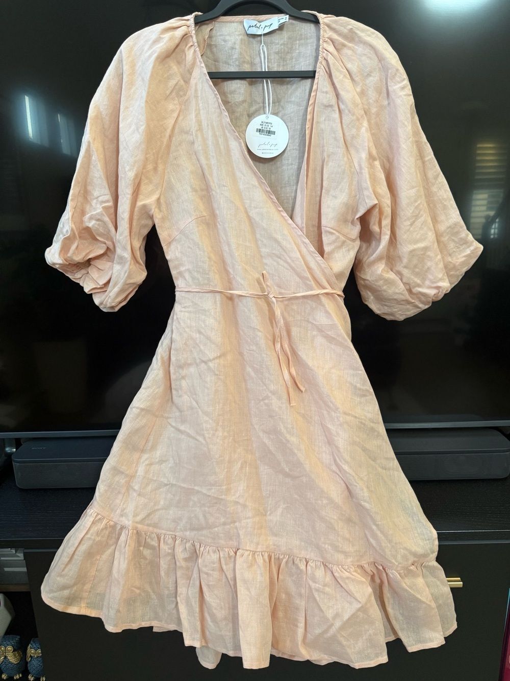 Petal and Pup Jaslynn Linen V-Neck Wrap Dress, Size 10